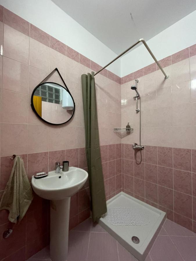 The Sunset Apartment Vlorë Esterno foto